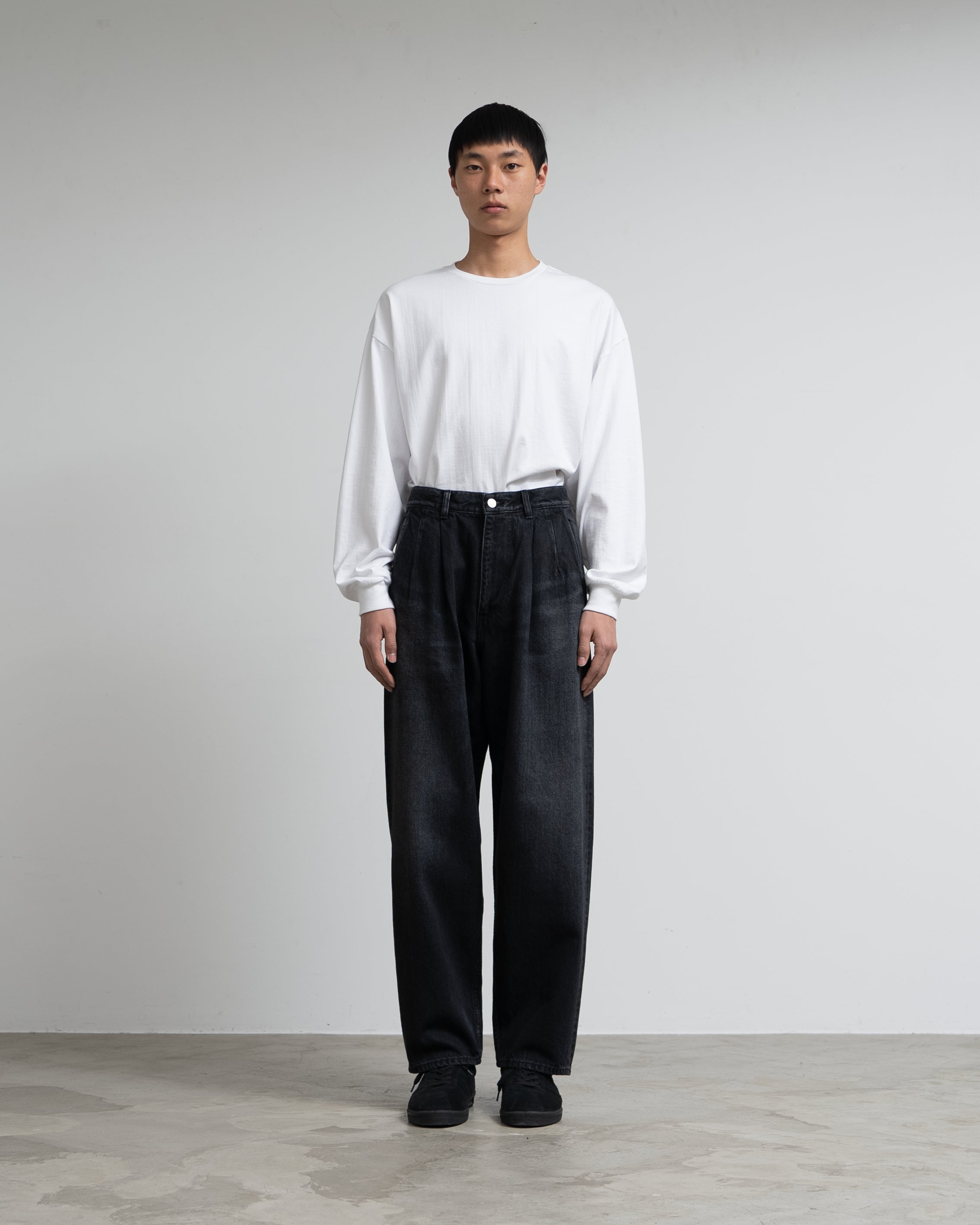 パンツ Graphpaper Selvage Denim Two Tuck Pants Graphpaper Selvage Denim Two Tuck Pants - LIGHT FADE
