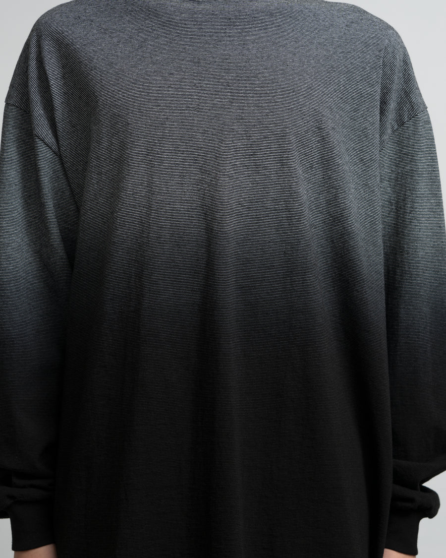 Gradient Border Long Sleeve Tee